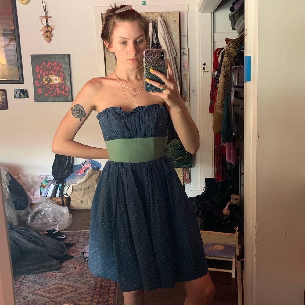 Betsy Johnson teal strapless dress